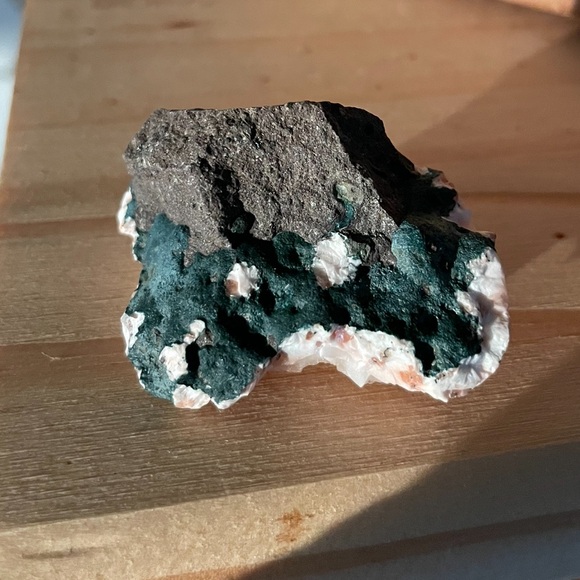 🌸 Pink Heulandite Crystal - Picture 8 of 12